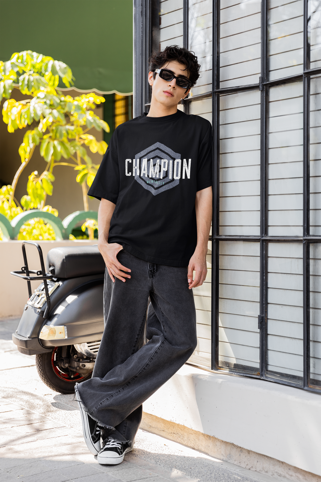 Champion Oversized Standard T-Shirt